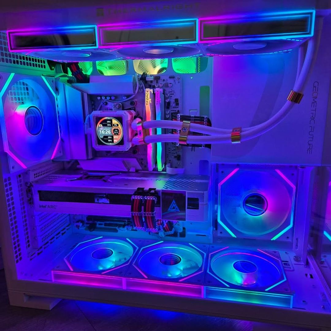 Sold ZORTEK build — All-white showcase · full ARGB